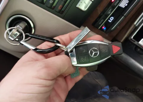 2014 Mercedes-Benz E 350 4Matic из США, поврежденный, VIN WDDHF8JB4EA845053